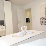 Dalmata D *