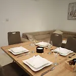 Dalmata D Apartman *