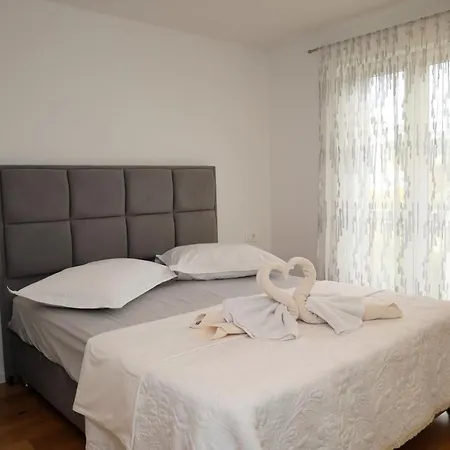 Dalmata D ポドストラナ